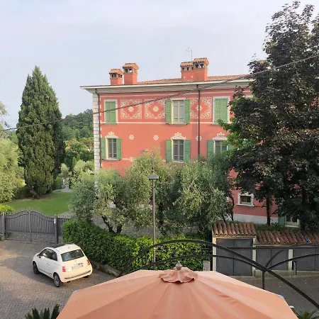 Elephant House Soiano Del Lago